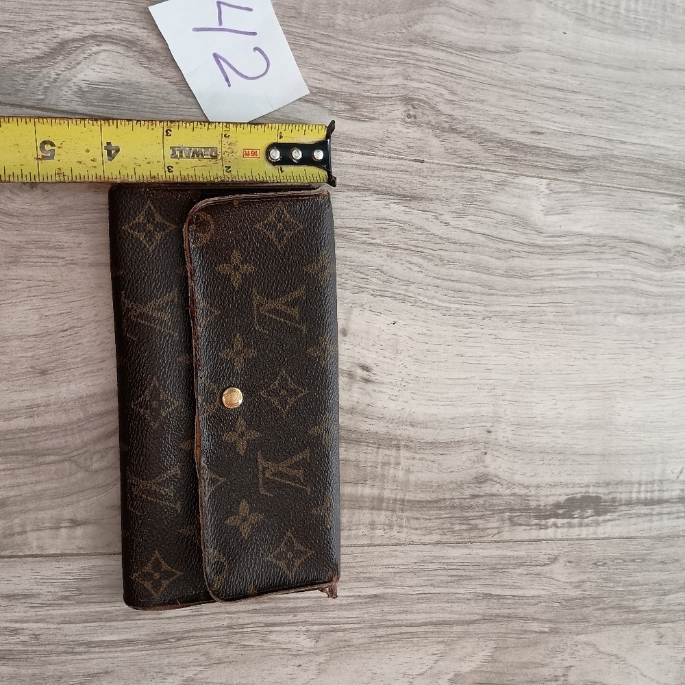 Louis Vuitton Monogram Sarah Long Wallet - Picture 14 of 14